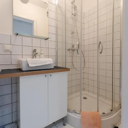 Przytulne I Budzetowe Na Sienkiewicza Komfort W Zielonym Sercu Wroclawia Apartmán