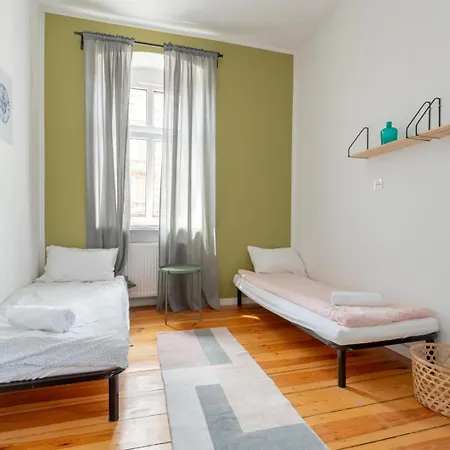 Apartmán Przytulne I Budzetowe Na Sienkiewicza Komfort W Zielonym Sercu Wroclawia Vratislav