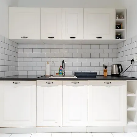 Przytulne I Budzetowe Na Sienkiewicza Komfort W Zielonym Sercu Wroclawia Apartament