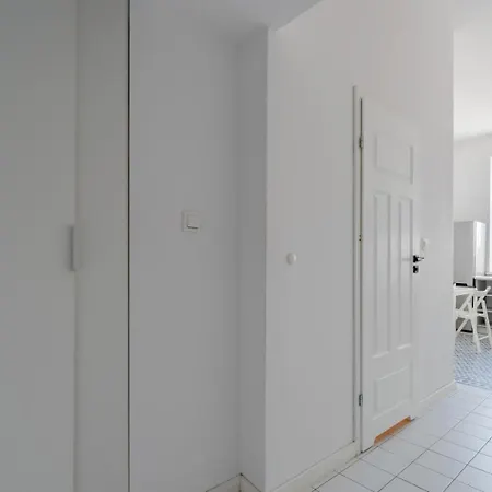 Apartmán Przytulne I Budzetowe Na Sienkiewicza Komfort W Zielonym Sercu Wroclawia Vratislav