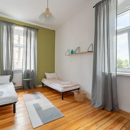 Przytulne I Budzetowe Na Sienkiewicza Komfort W Zielonym Sercu Wroclawia Apartament